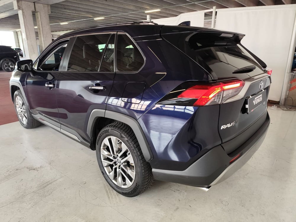 Toyota Rav4 usata a Milano (4)
