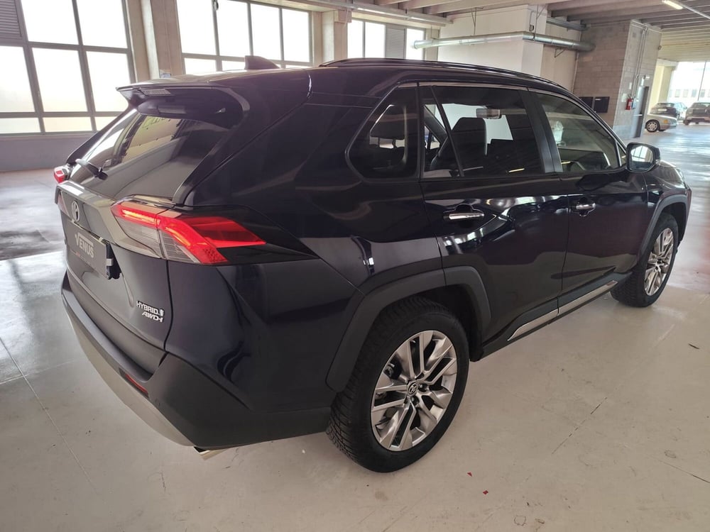 Toyota Rav4 usata a Milano (6)