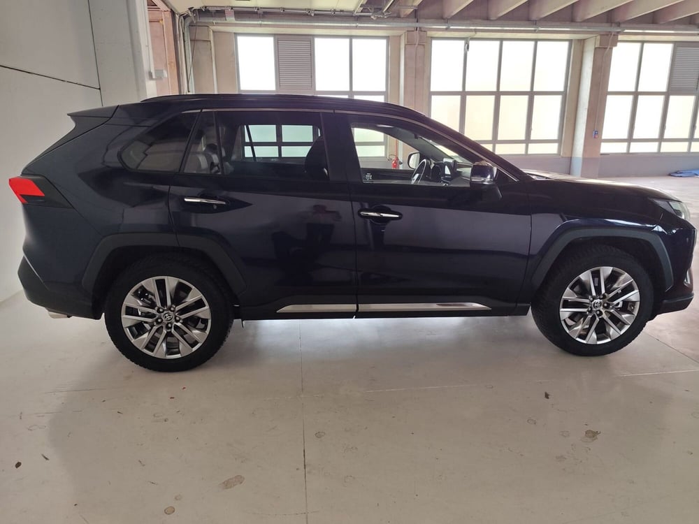 Toyota Rav4 usata a Milano (7)
