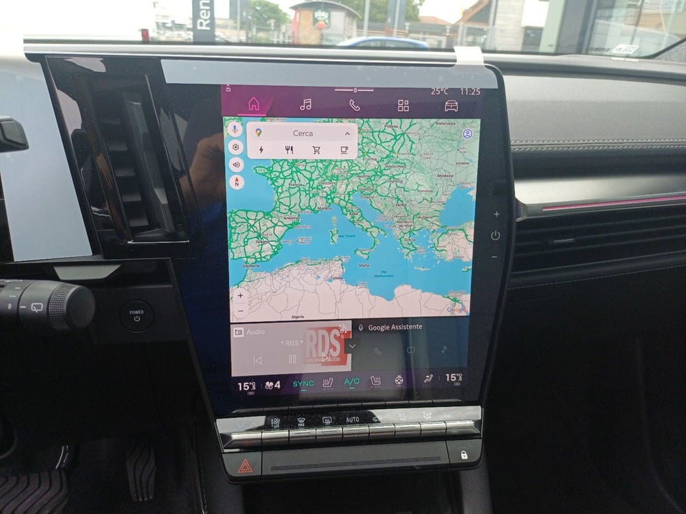 Renault Scenic E-Tech Electric usata a Frosinone (15)