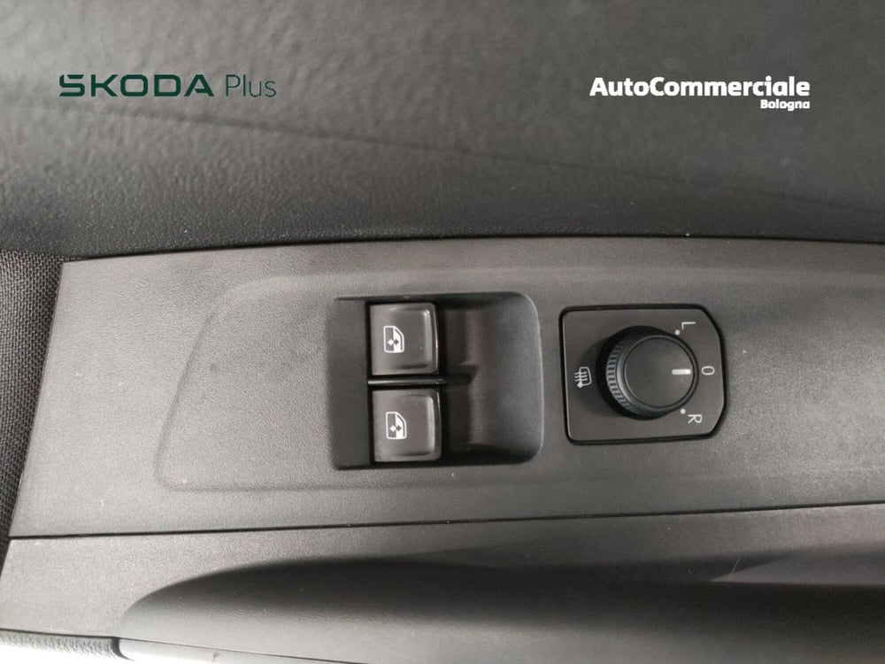 Skoda Fabia usata a Bologna (9)