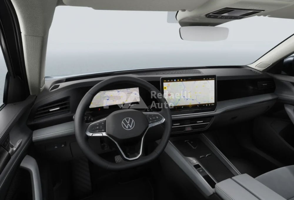 Volkswagen Passat nuova a Lecco (5)