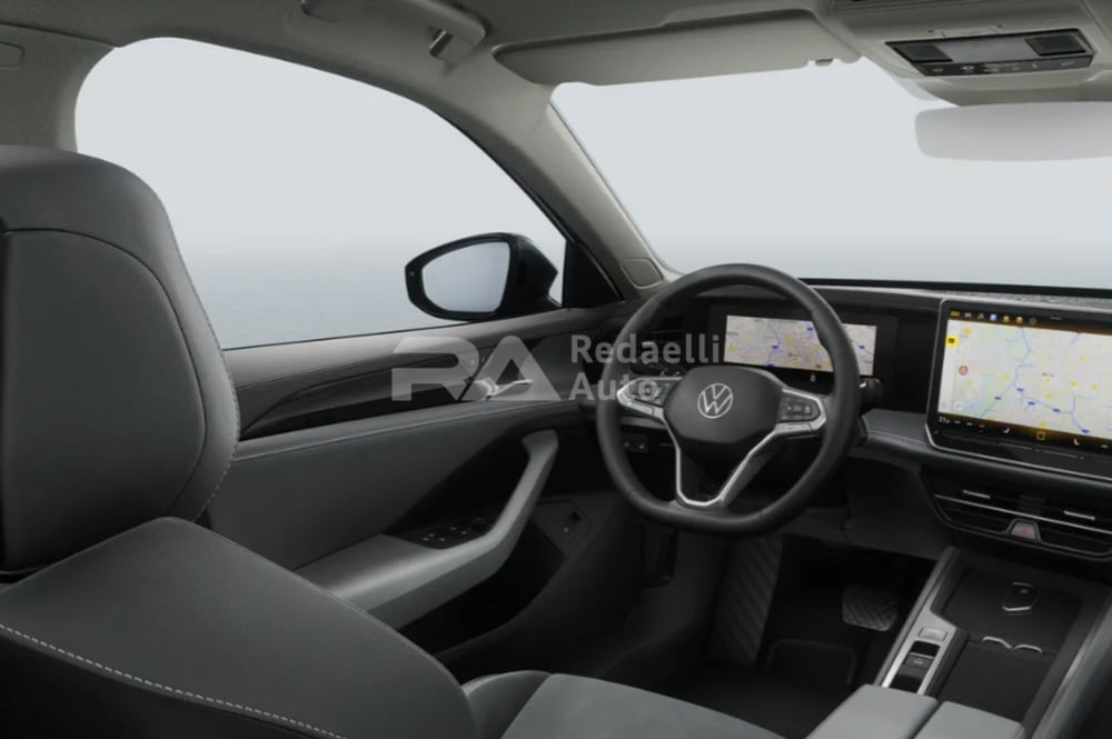 Volkswagen Passat nuova a Lecco (6)
