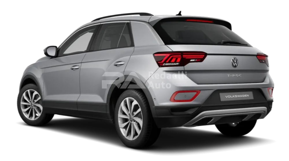 Volkswagen T-Roc nuova a Lecco (3)