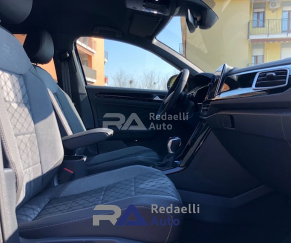 Volkswagen T-Roc nuova a Lecco (8)