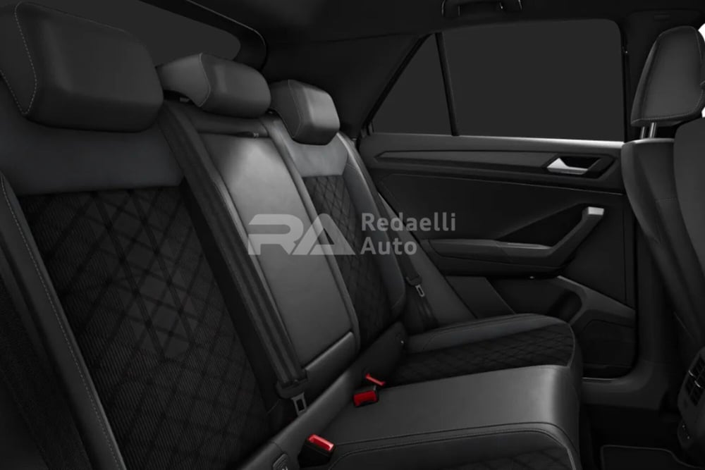 Volkswagen T-Roc nuova a Lecco (8)