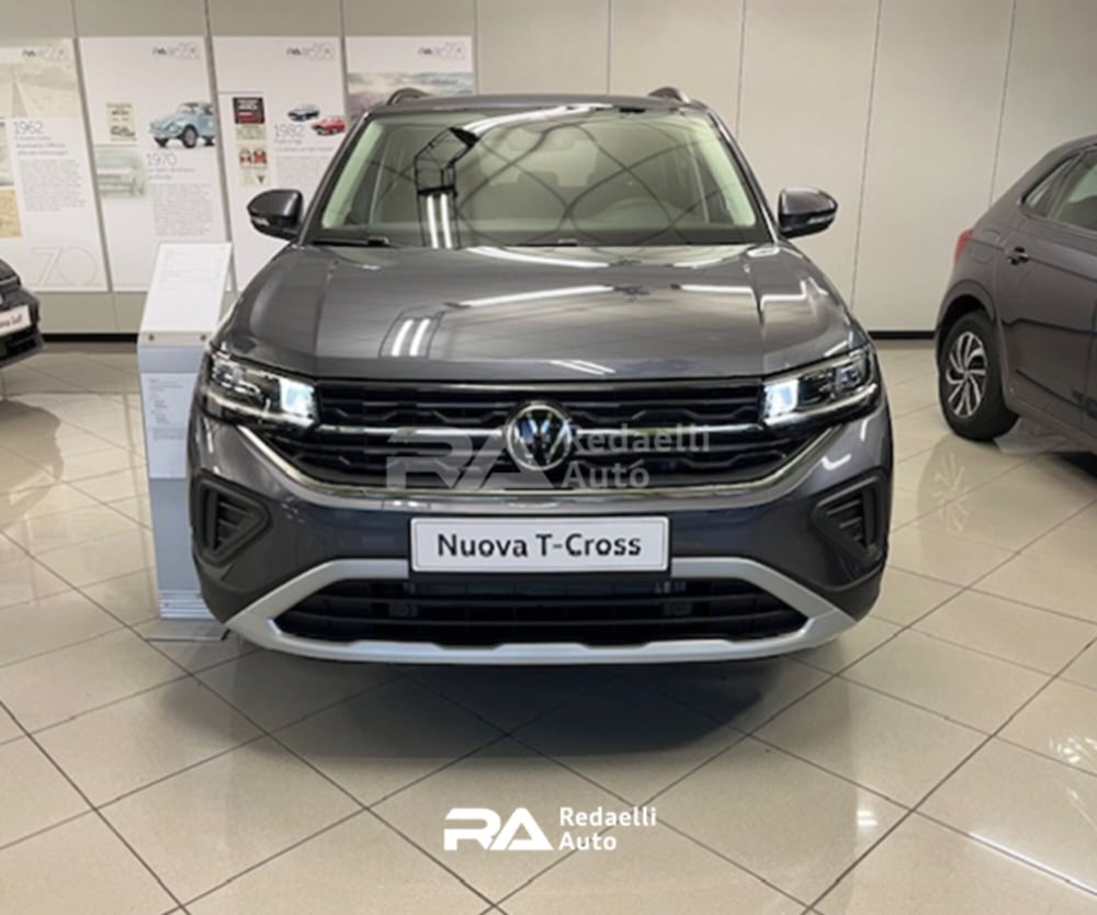 Volkswagen T-Cross nuova a Lecco (3)