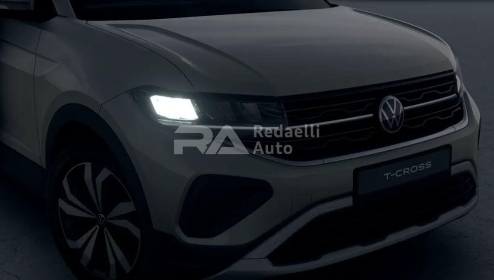 Volkswagen T-Cross nuova a Lecco (4)