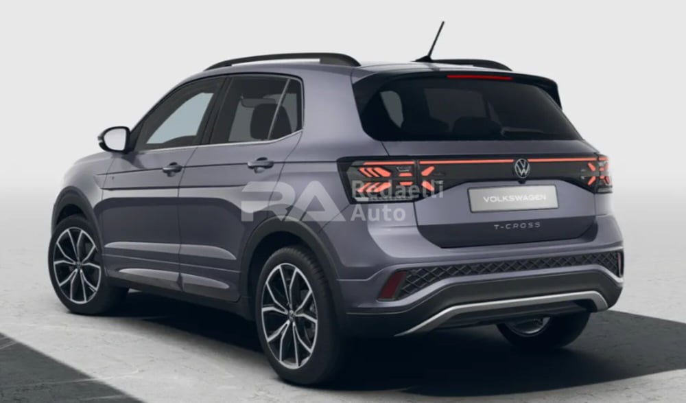 Volkswagen T-Cross nuova a Lecco (3)