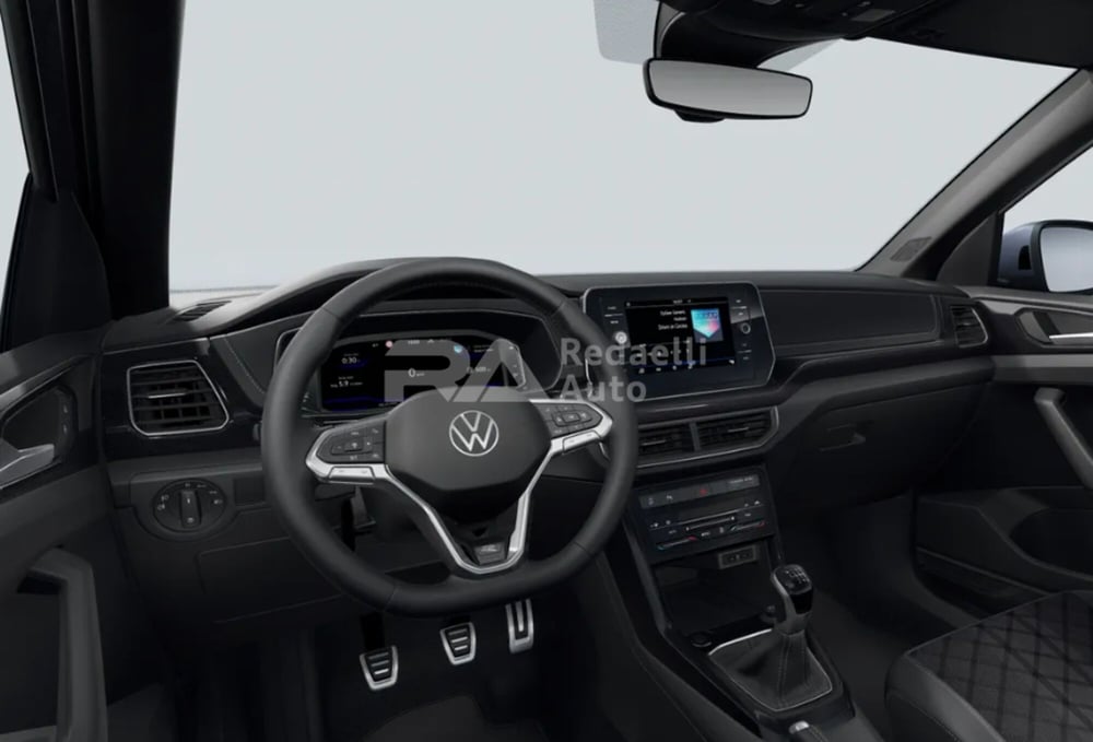 Volkswagen T-Cross nuova a Lecco (5)