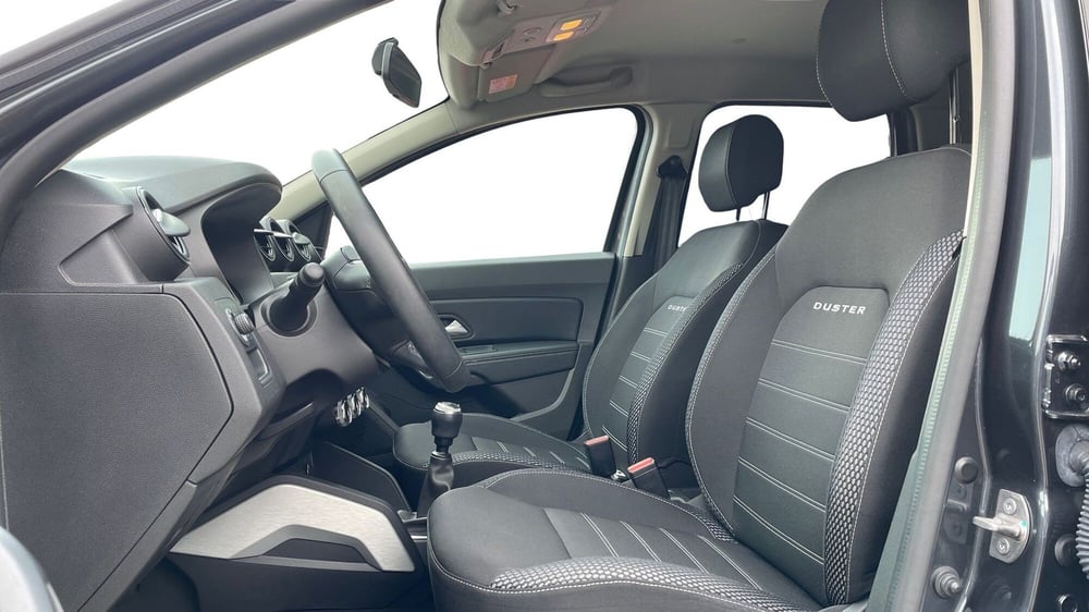 Dacia Duster usata a Varese (12)