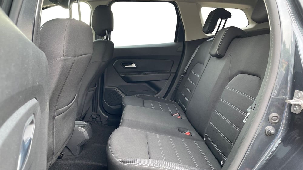 Dacia Duster usata a Varese (13)