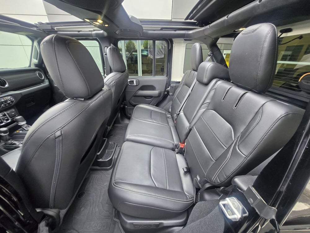 Jeep Wrangler Unlimited usata a Frosinone (8)