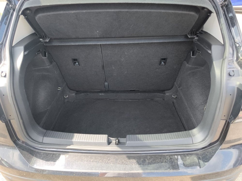 Volkswagen T-Cross usata a Frosinone (13)
