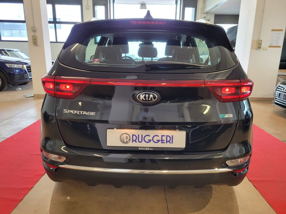 Kia Sportage usata a Rimini (8)