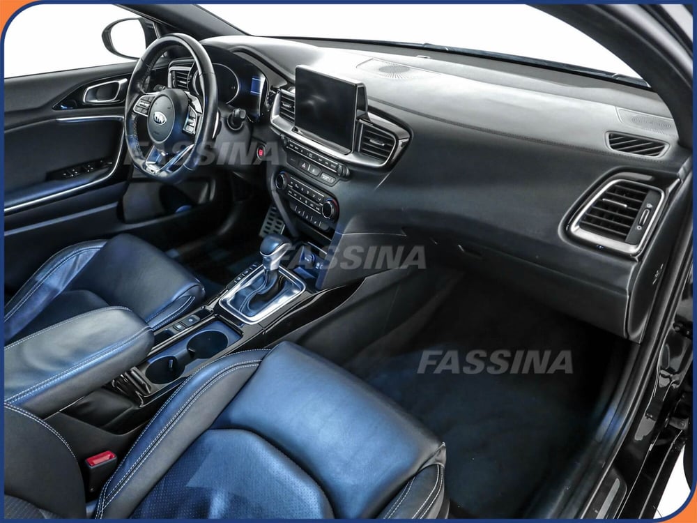 Kia ProCeed usata a Milano (14)
