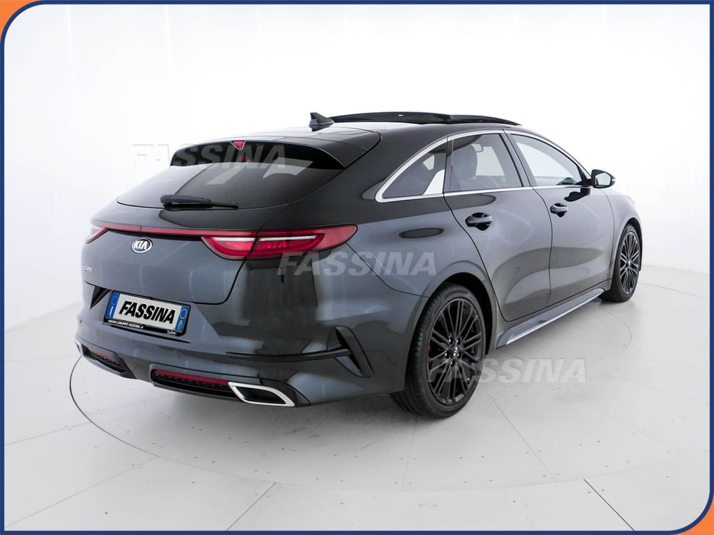 Kia ProCeed usata a Milano (6)