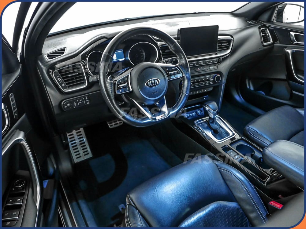 Kia ProCeed usata a Milano (9)