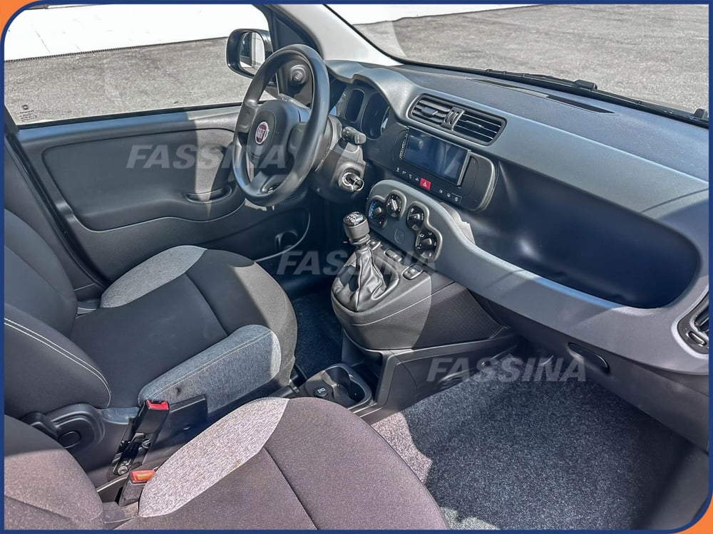 Fiat Panda Cross usata a Milano (12)