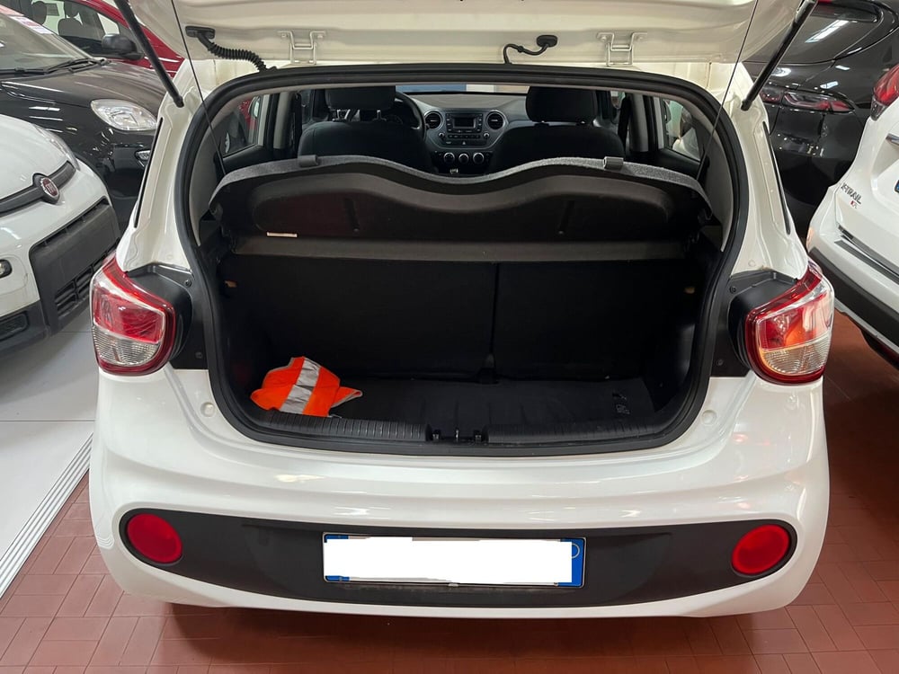 Hyundai i10 usata a Lucca (13)
