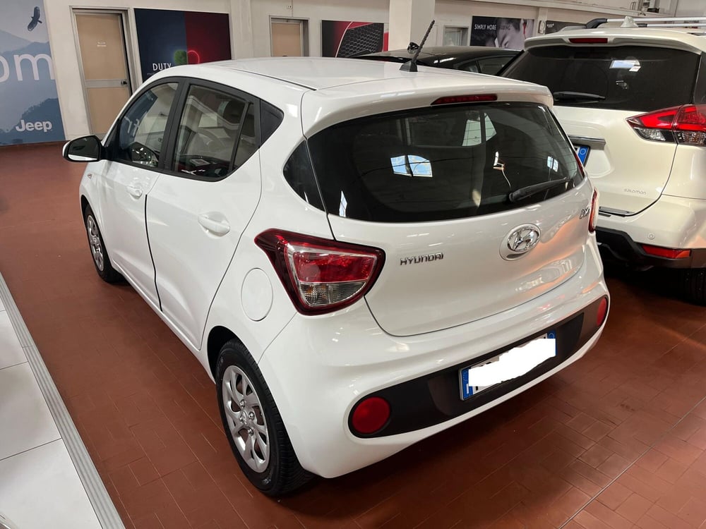 Hyundai i10 usata a Lucca (7)