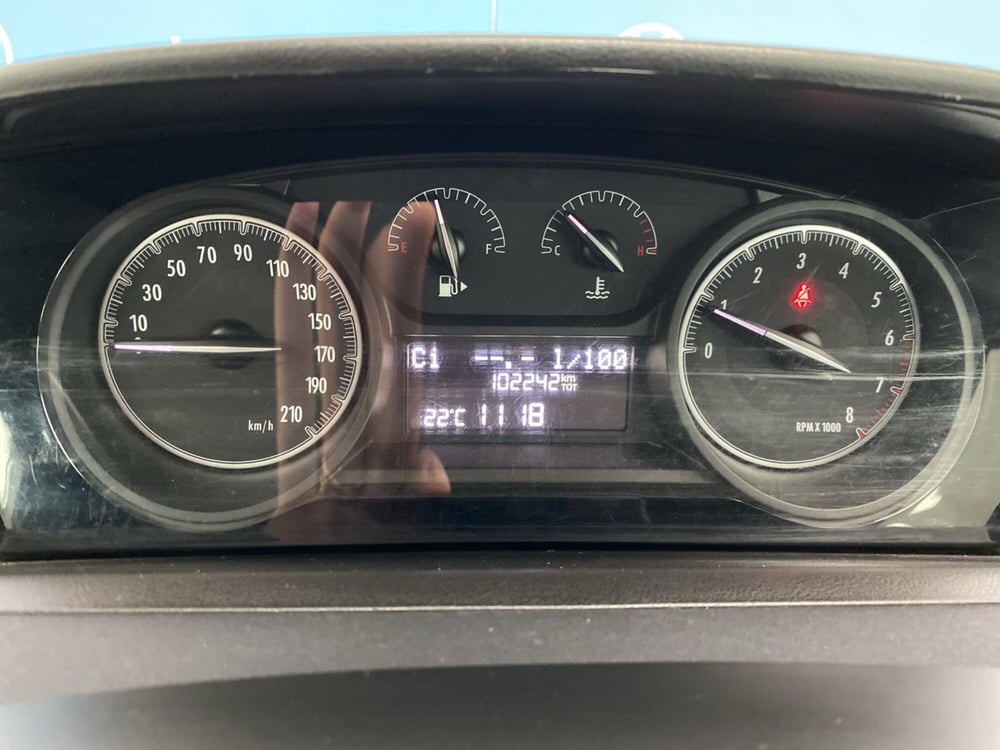 Lancia Ypsilon usata a Lodi (15)