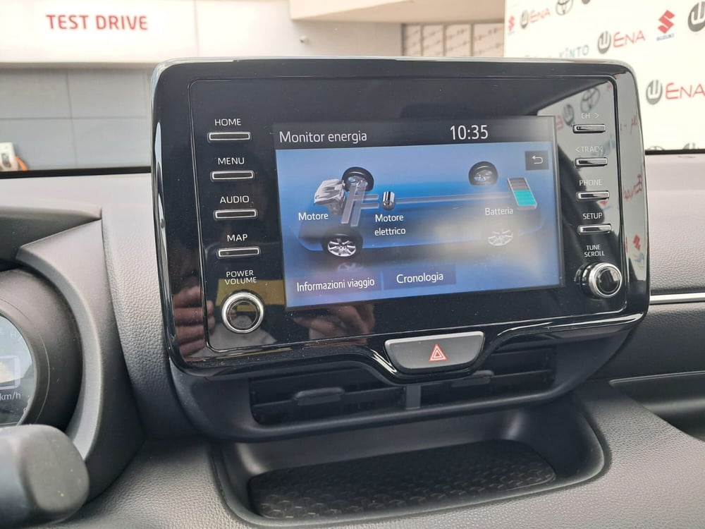 Toyota Yaris usata a Cagliari (20)