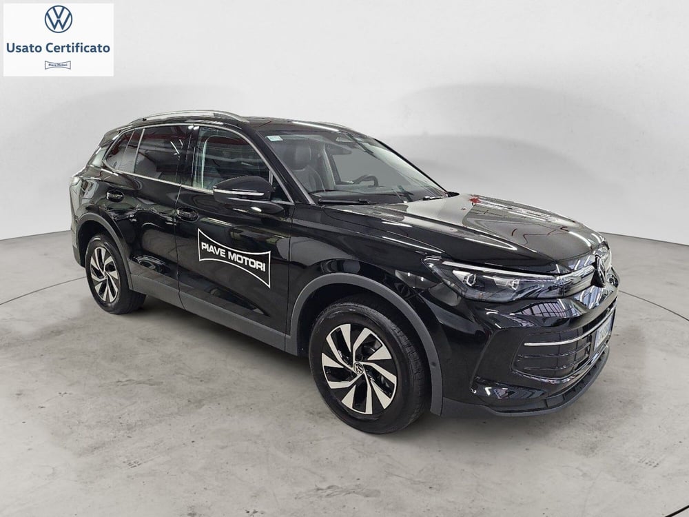 Volkswagen Tiguan nuova a Genova (3)