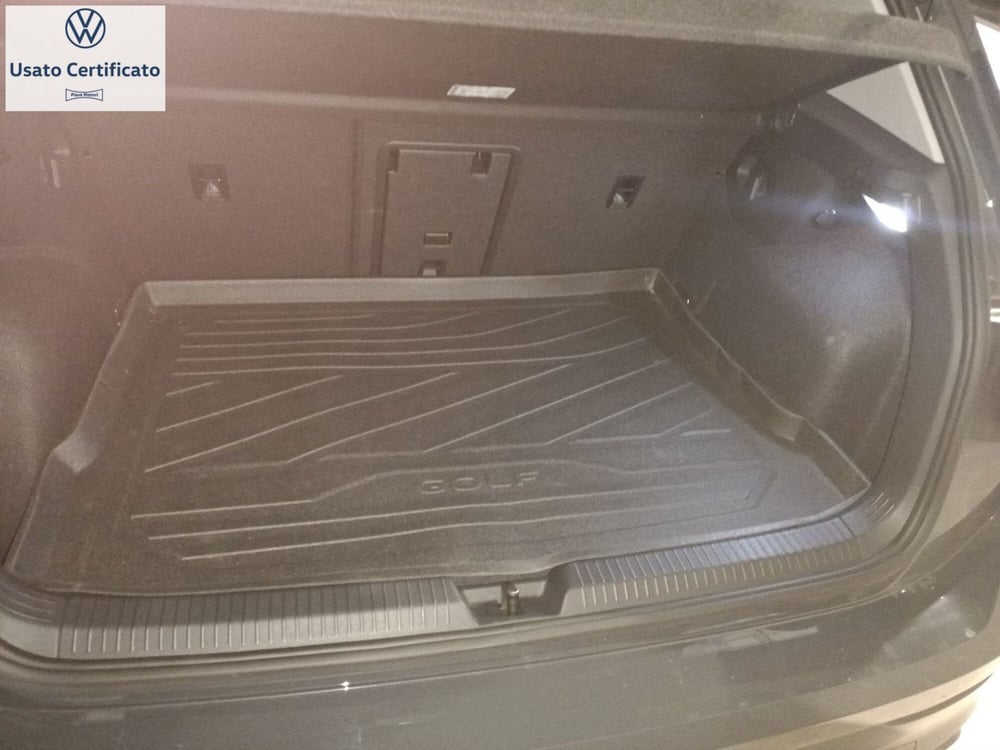 Volkswagen Golf usata a Genova (9)
