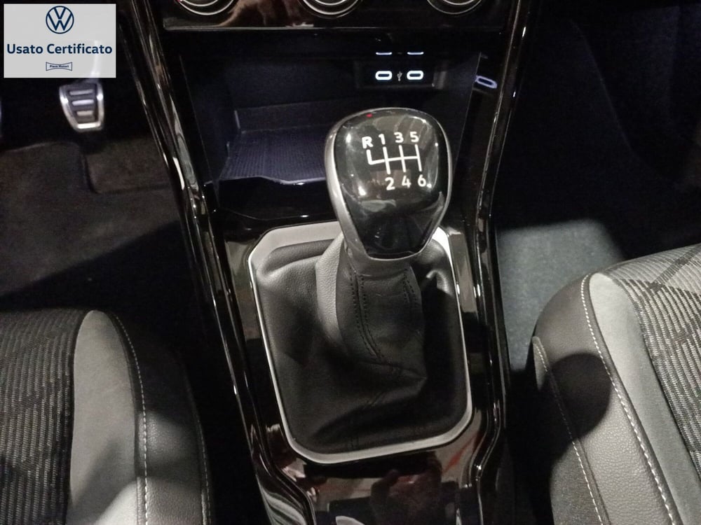 Volkswagen T-Roc usata a Genova (15)
