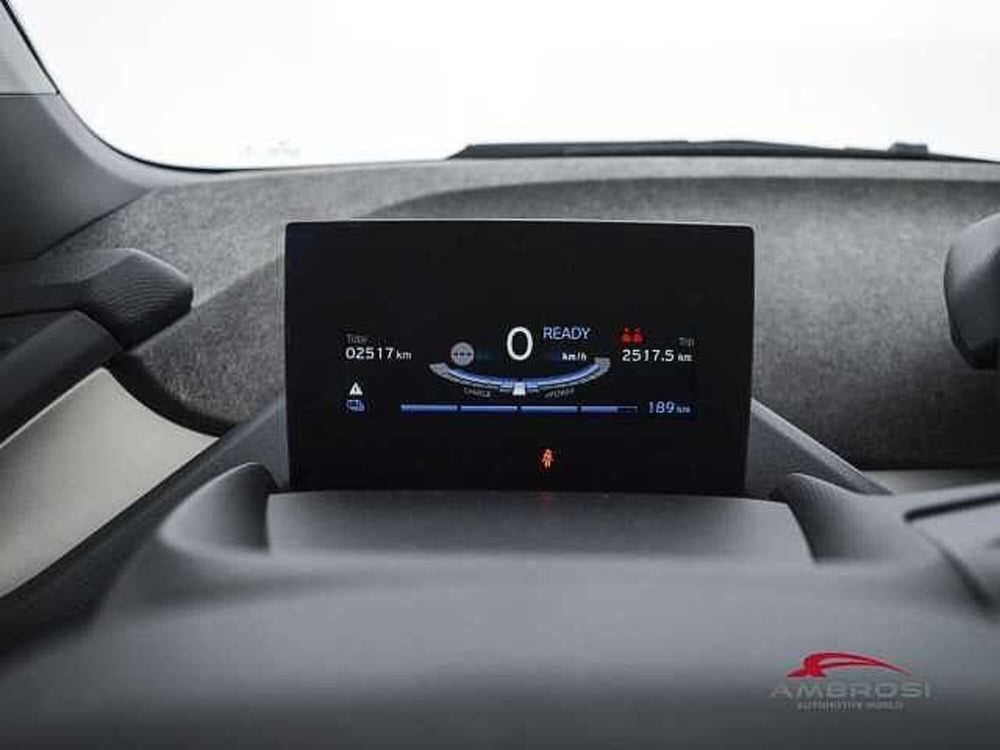 BMW i3 usata a Perugia (13)