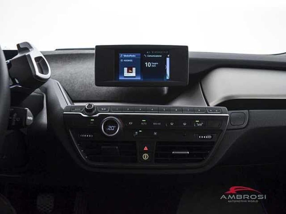BMW i3 usata a Perugia (19)