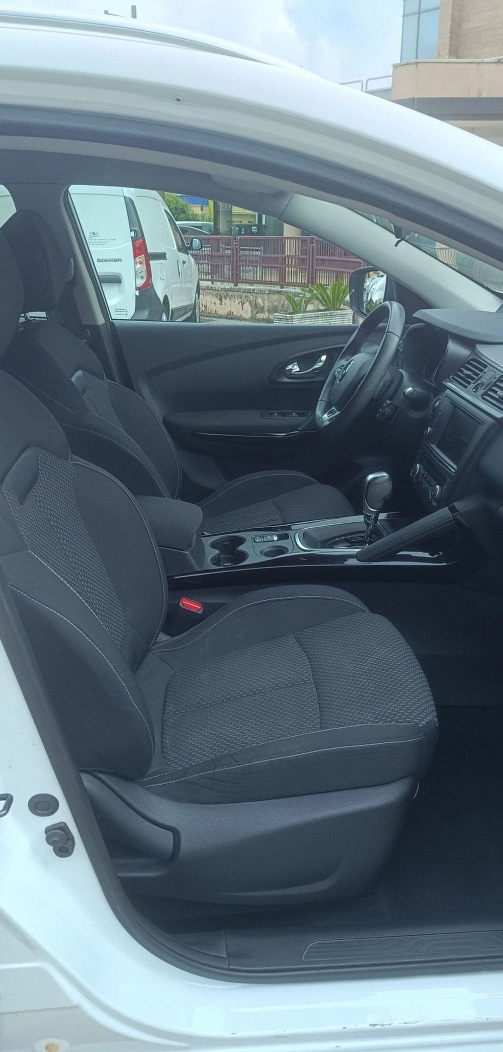 Renault Kadjar usata a Frosinone (11)