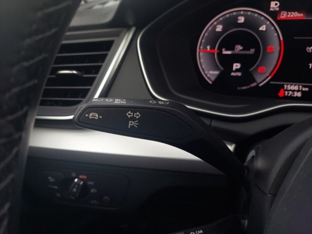 Audi Q5 Sportback usata a Bari (19)