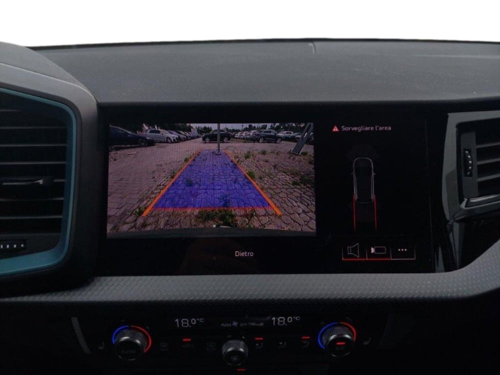 Audi A1 Sportback usata a Bari (14)