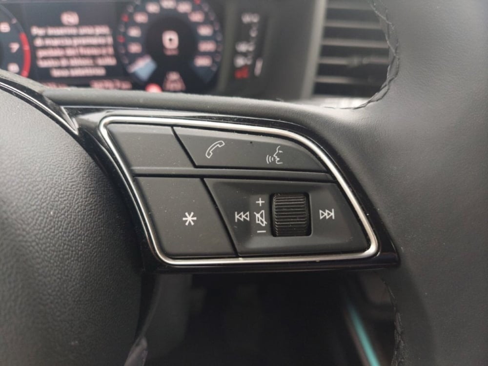 Audi A1 Sportback usata a Bari (7)