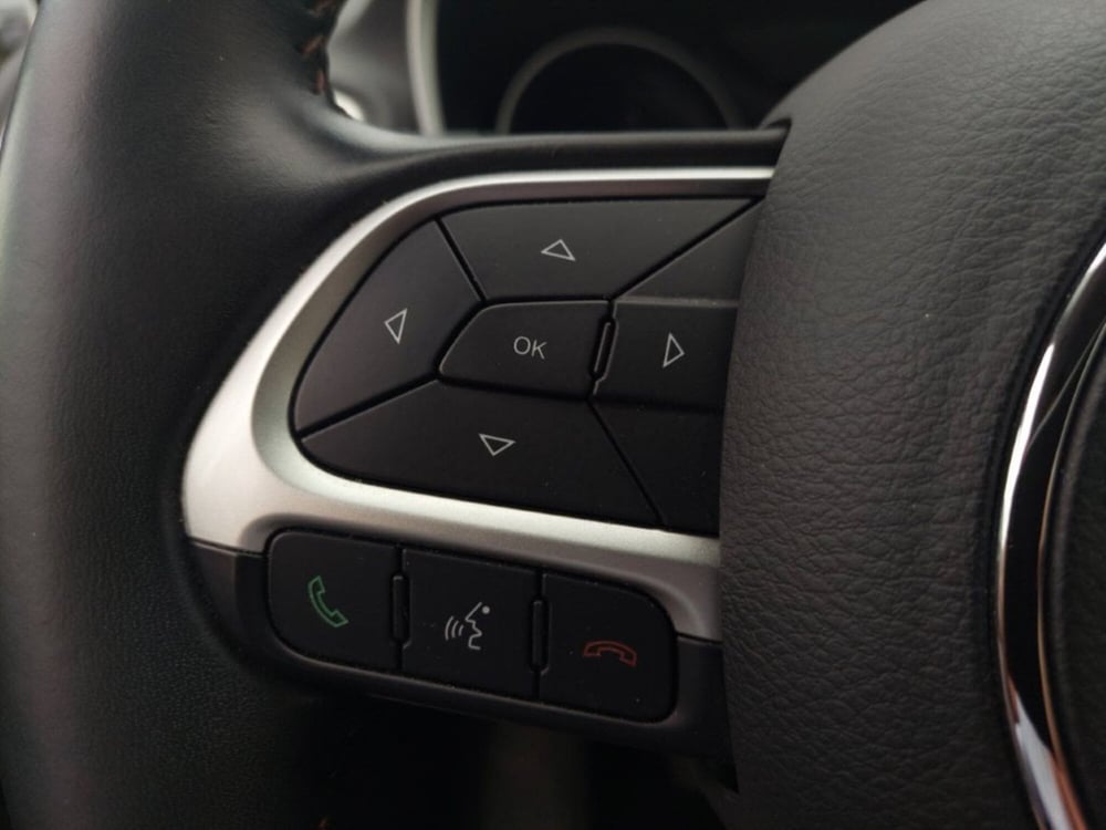 Jeep Compass usata a Bari (14)