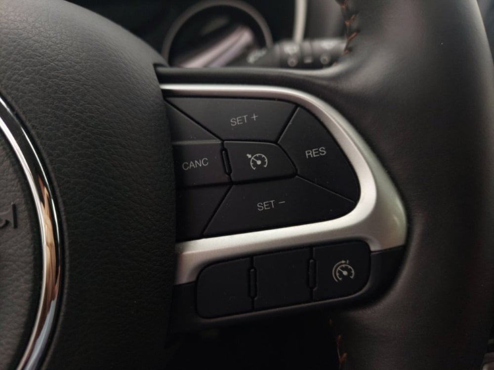 Jeep Compass usata a Bari (4)