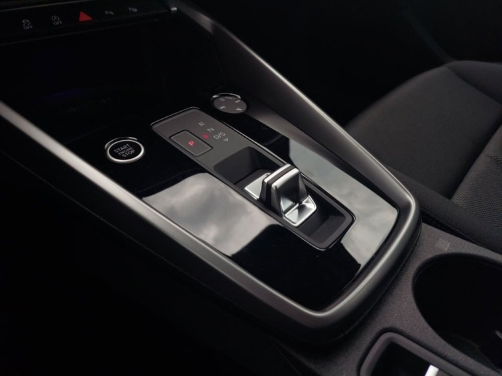 Audi A3 Sportback usata a Bari (11)