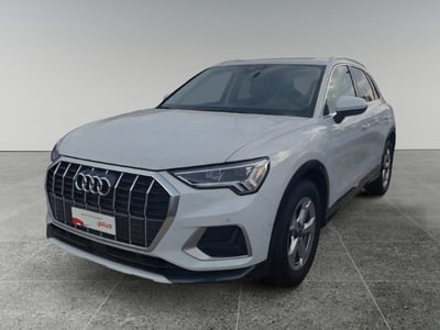 Audi Q3 35 TDI quattro S tronic Business Advanced del 2024 usata a Triggiano