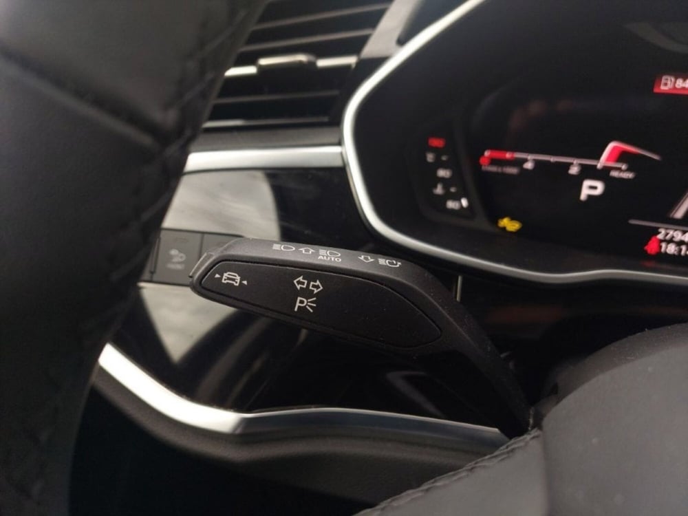 Audi Q3 usata a Bari (19)