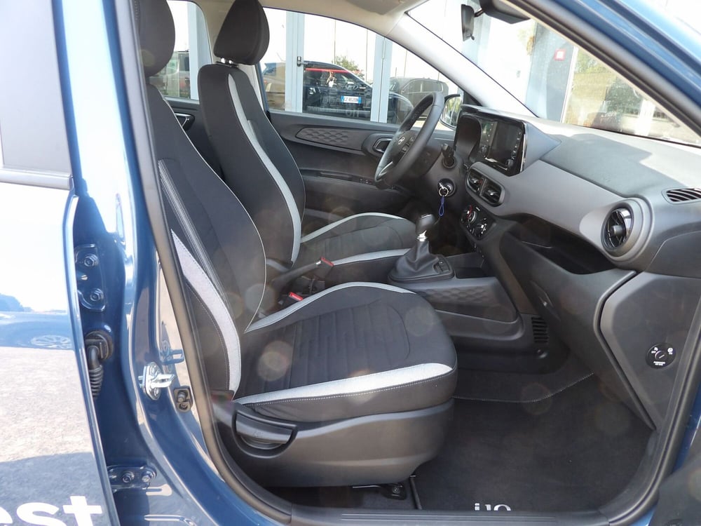 Hyundai i10 usata a Catania (10)