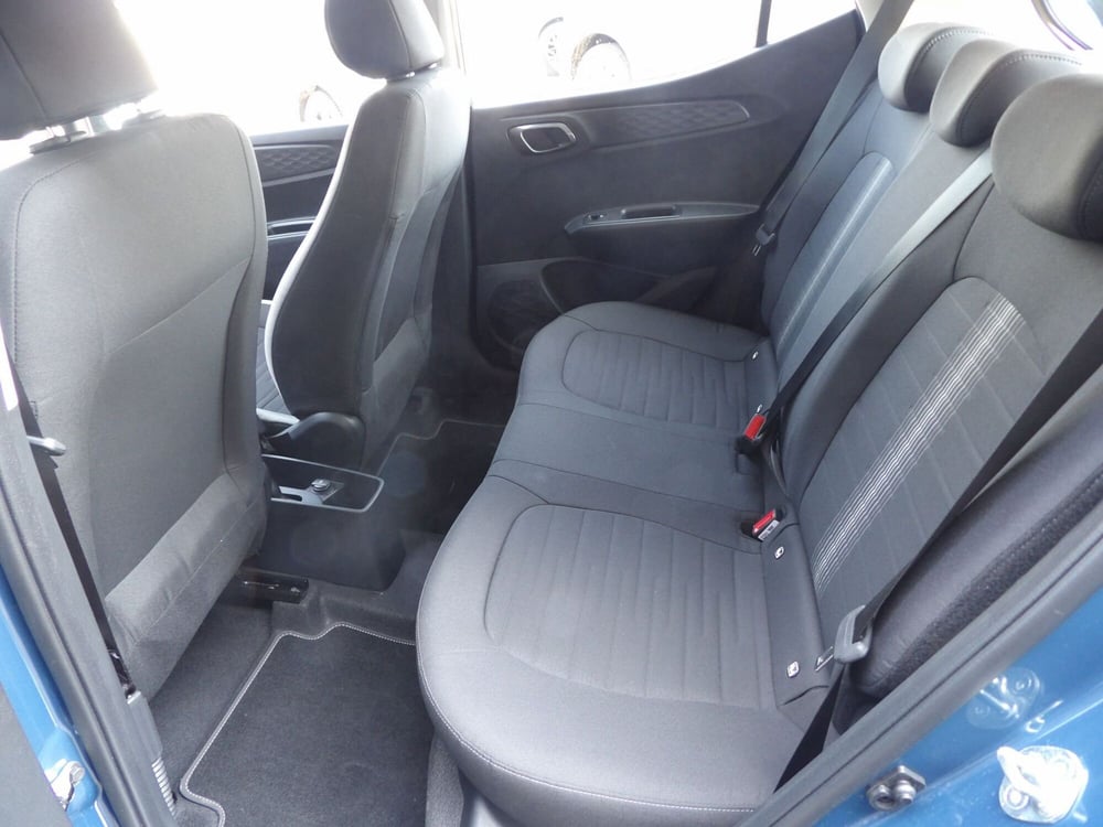Hyundai i10 usata a Catania (18)