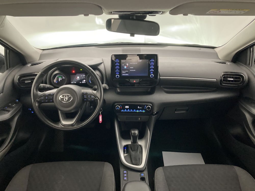 Toyota Yaris usata a Barletta-Andria-Trani (16)