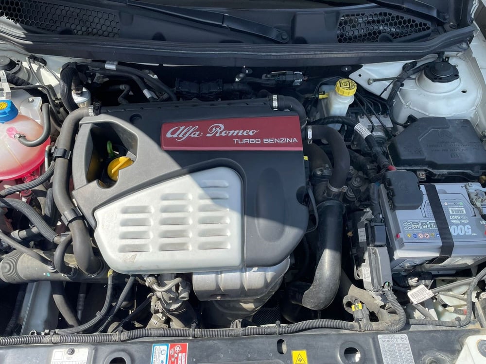 Alfa Romeo Giulietta usata a Arezzo (20)