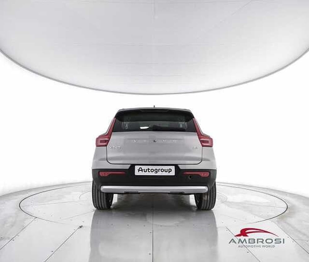 Volvo XC40 usata a Viterbo (6)