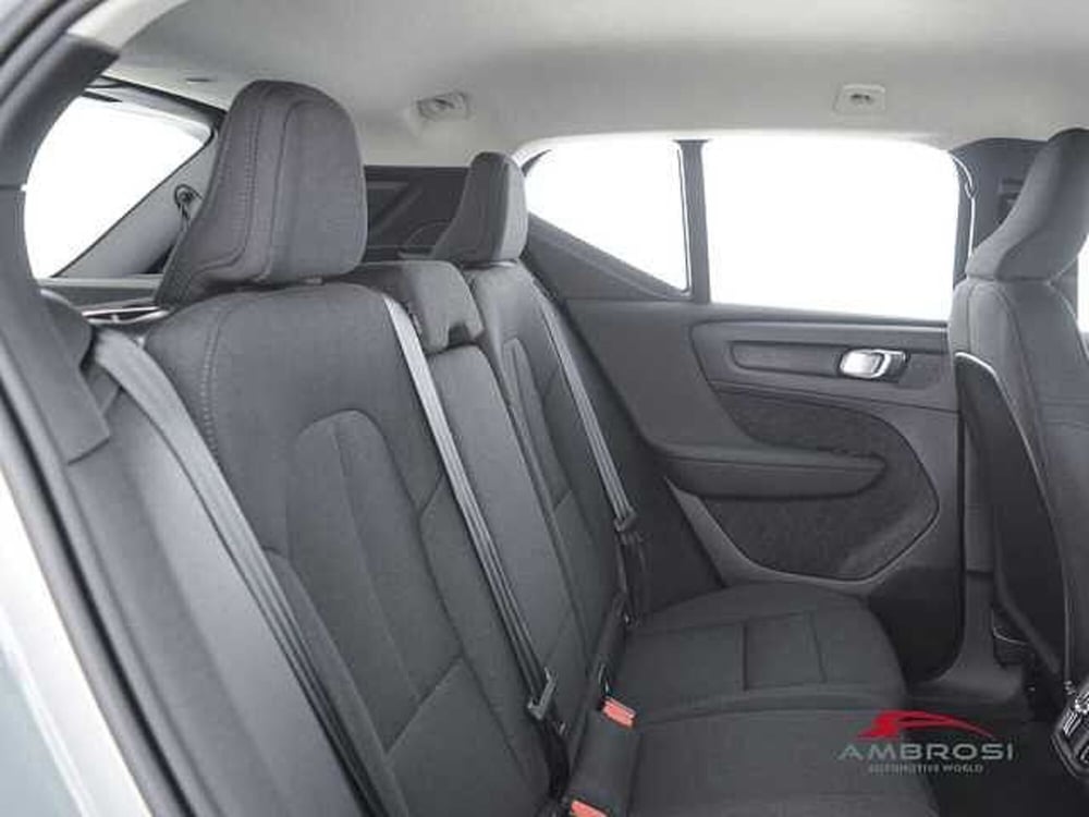 Volvo XC40 usata a Viterbo (11)