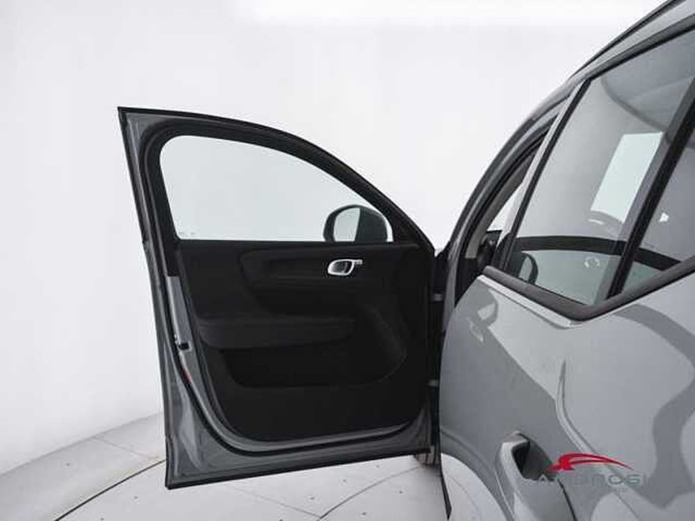 Volvo XC40 usata a Viterbo (17)