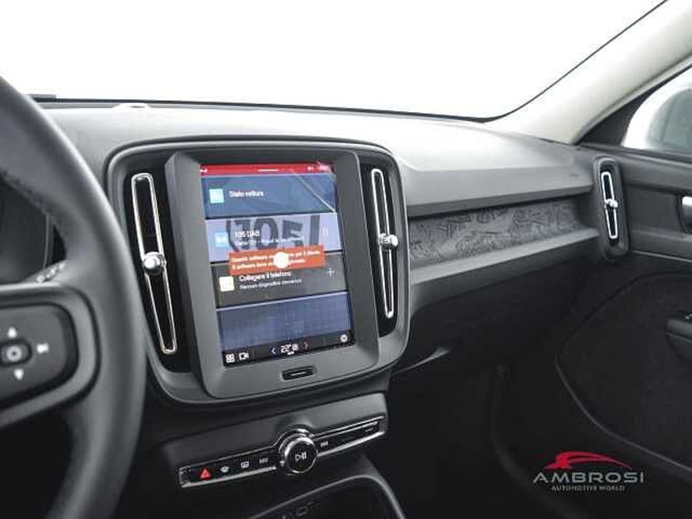 Volvo XC40 usata a Viterbo (18)
