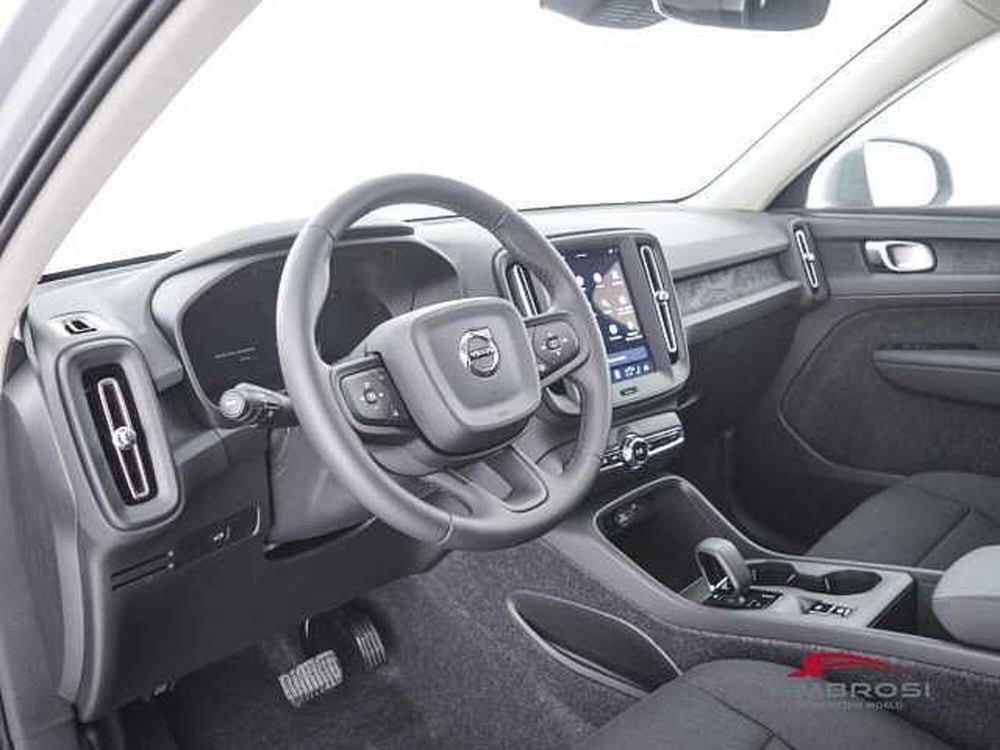 Volvo XC40 usata a Viterbo (8)
